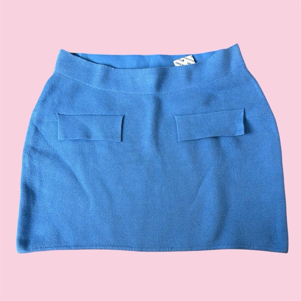 NWT Urban Outfitters Blue mini skirt with faux pockets in size S